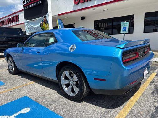 Blue Pearlcoat 2019 Dodge Challenger SXT