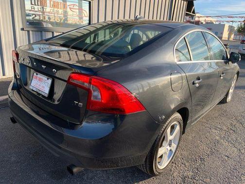 2013 Volvo S60 T5 Premier