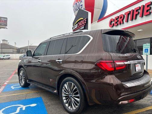 2019 INFINITI QX80 Luxe