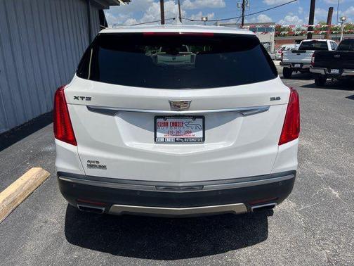 2017 Cadillac XT5 Platinum