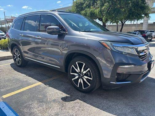 Modern Steel Metallic 2021 Honda Pilot Touring 7-Passenger