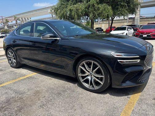 Vik Black 2023 Genesis G70 2.0T