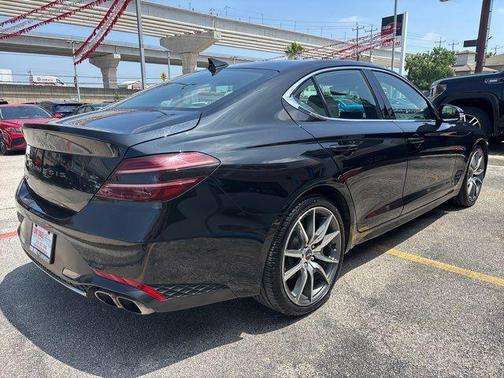 Vik Black 2023 Genesis G70 2.0T