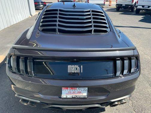 2022 Ford Mustang Mach 1