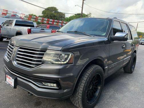 2016 Lincoln Navigator Select