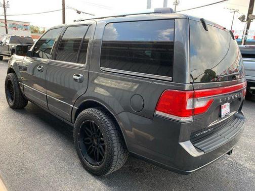 2016 Lincoln Navigator Select