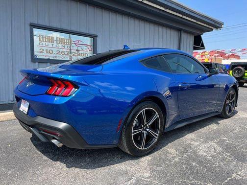 2024 Ford Mustang EcoBoost