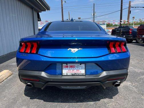 2024 Ford Mustang EcoBoost