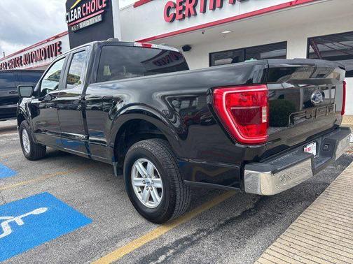 Agate Black 2022 Ford F-150 XL