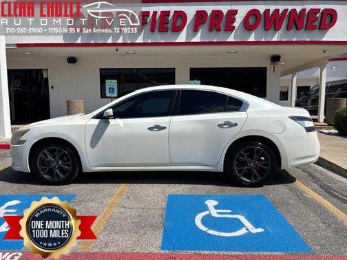 Pearl White 2013 Nissan Maxima S