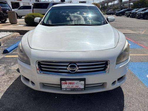 Pearl White 2013 Nissan Maxima S