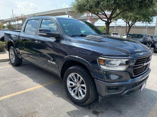 Diamond Black 2019 RAM 1500 Laramie