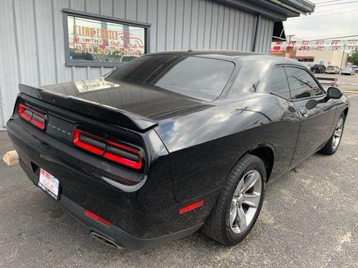 2018 Dodge Challenger SXT
