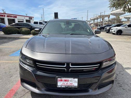 2017 Dodge Charger SE