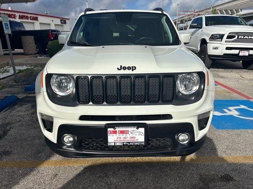 Alpine White 2019 Jeep Renegade Latitude