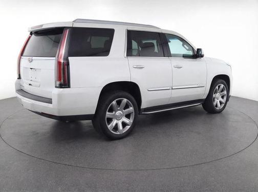 Crystal White Tricoat 2019 Cadillac Escalade Luxury