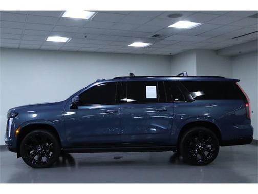 2025 Cadillac Escalade ESV Sport Platinum