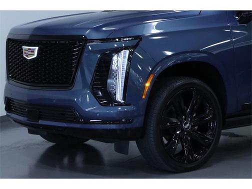 2025 Cadillac Escalade ESV Sport Platinum