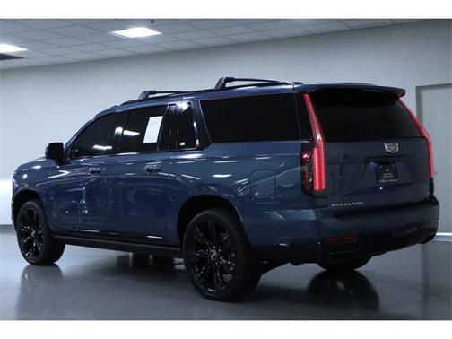 2025 Cadillac Escalade ESV Sport Platinum