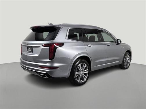 2025 Cadillac XT6 Premium Luxury FWD