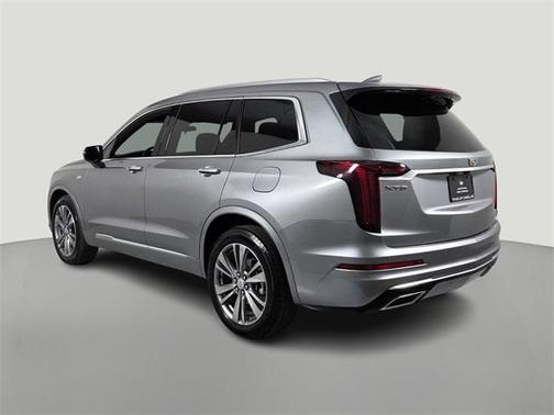 2025 Cadillac XT6 Premium Luxury FWD