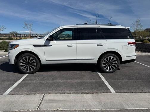 2024 Lincoln Navigator Reserve