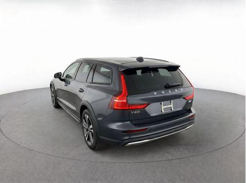 Bright Dusk Metallic 2025 Volvo V60 Cross Country Plus, B5 AWD Gas (mild hybrid)