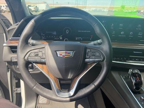 Crystal White Tricoat 2023 Cadillac Escalade ESV Sport Platinum