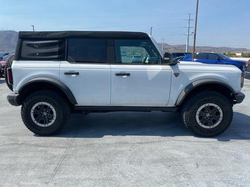2021 Ford Bronco Badlands