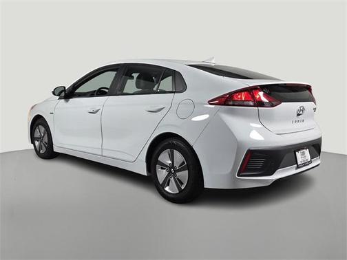2020 Hyundai IONIQ Hybrid Blue