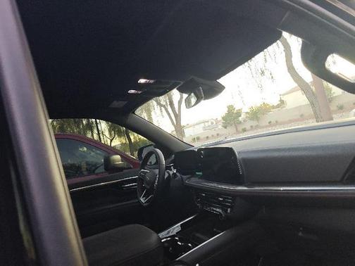 2025 Chevrolet Tahoe RST