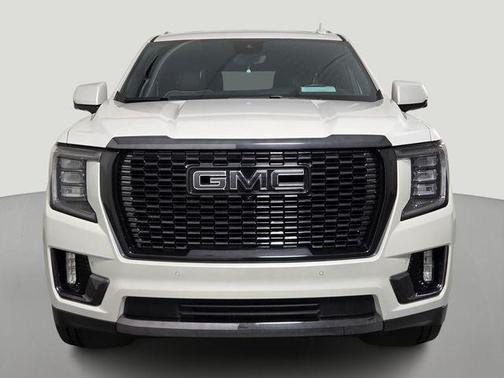 White Frost Tricoat 2023 GMC Yukon Denali Ultimate