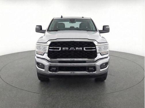 Bright White Clearcoat 2023 RAM 2500 Big Horn Crew Cab 4x4 8' Box