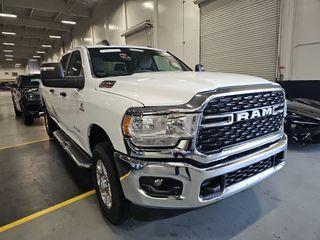 Bright White Clearcoat 2023 RAM 2500 Big Horn Crew Cab 4x4 8' Box