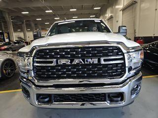 Bright White Clearcoat 2023 RAM 2500 Big Horn Crew Cab 4x4 8' Box