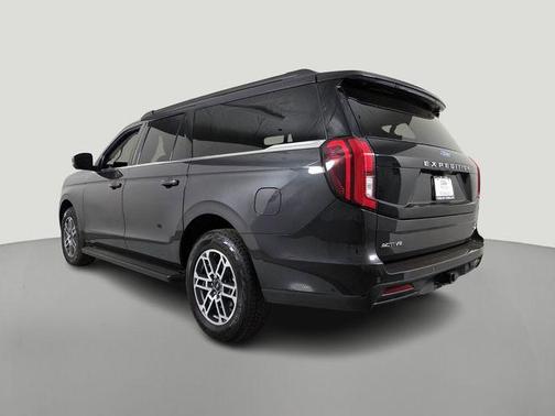Dark Matter Gray Metallic 2025 Ford Expedition Max Active 4x4