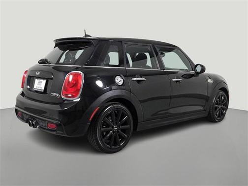 2016 MINI Hardtop Cooper S
