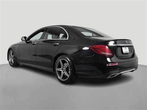 2019 Mercedes-Benz E-Class E 300