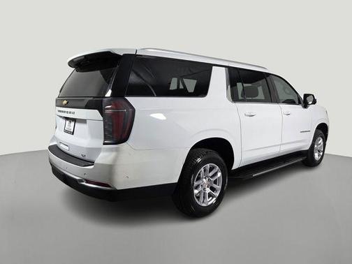 Summit White 2025 Chevrolet Suburban LT