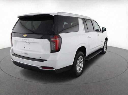 2025 Chevrolet Suburban LT