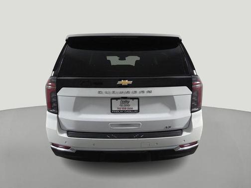 Summit White 2025 Chevrolet Suburban LT