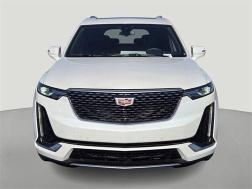 2025 Cadillac XT6 Luxury AWD