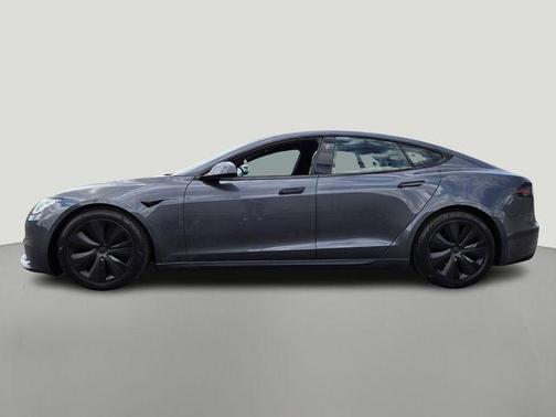 Stealth Gray 2023 Tesla Model S Standard Range