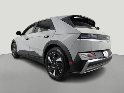 Cyber Gray 2025 Hyundai IONIQ 5 SE