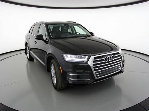 2019 Audi Q7 55 Premium Plus