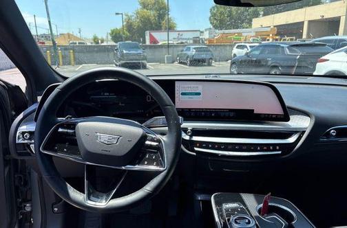 Argent Silver Metallic 2024 Cadillac LYRIQ V