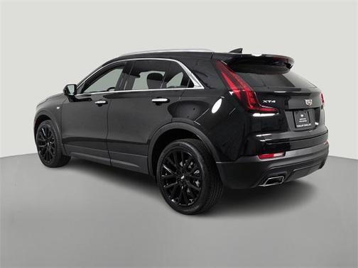 2022 Cadillac XT4 Luxury