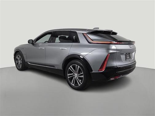 2024 Cadillac LYRIQ V
