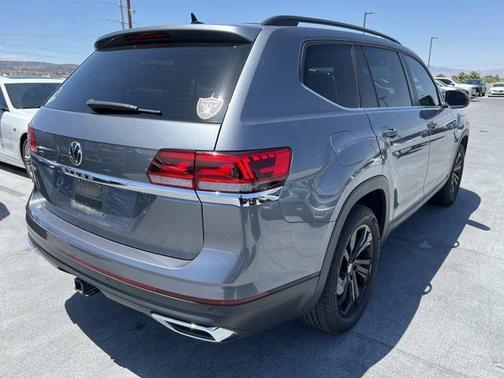 2022 Volkswagen Atlas 3.6L SE w/Technology