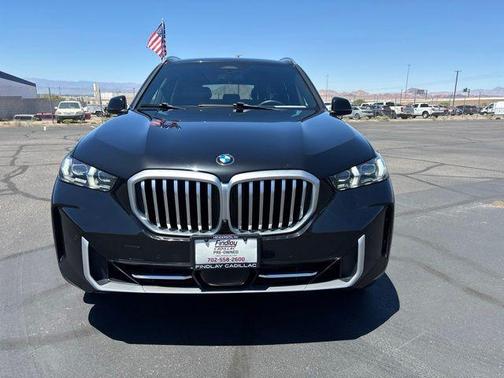 Black Sapphire Metallic 2025 BMW X5 sDrive40i